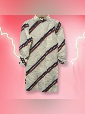 NEW with tags The Animals Observatory Dress
2T but would fit up to 4T
Cream